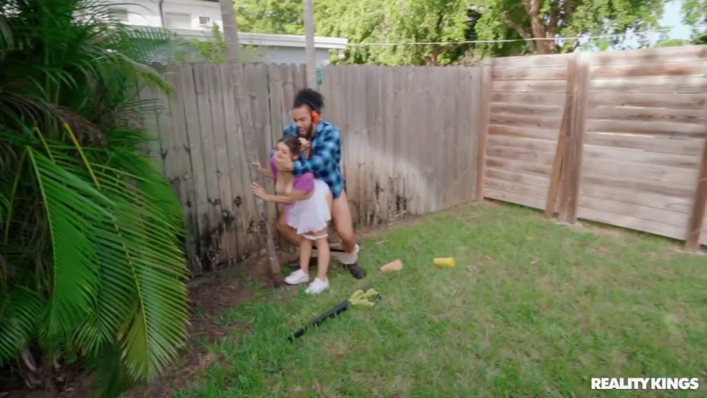 Hot Violet Gems Massive Booty Teen Teaser