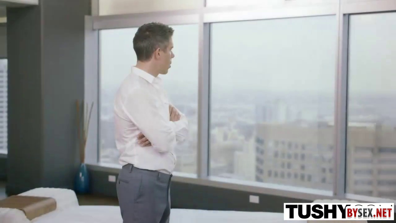 Amazing Tushy sex scene with Anna Morna, this brunette loves anal sex and that's easy to see