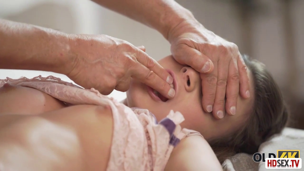 Anita B is moaning while her roommate is eating her juicy pussy, early in the morning